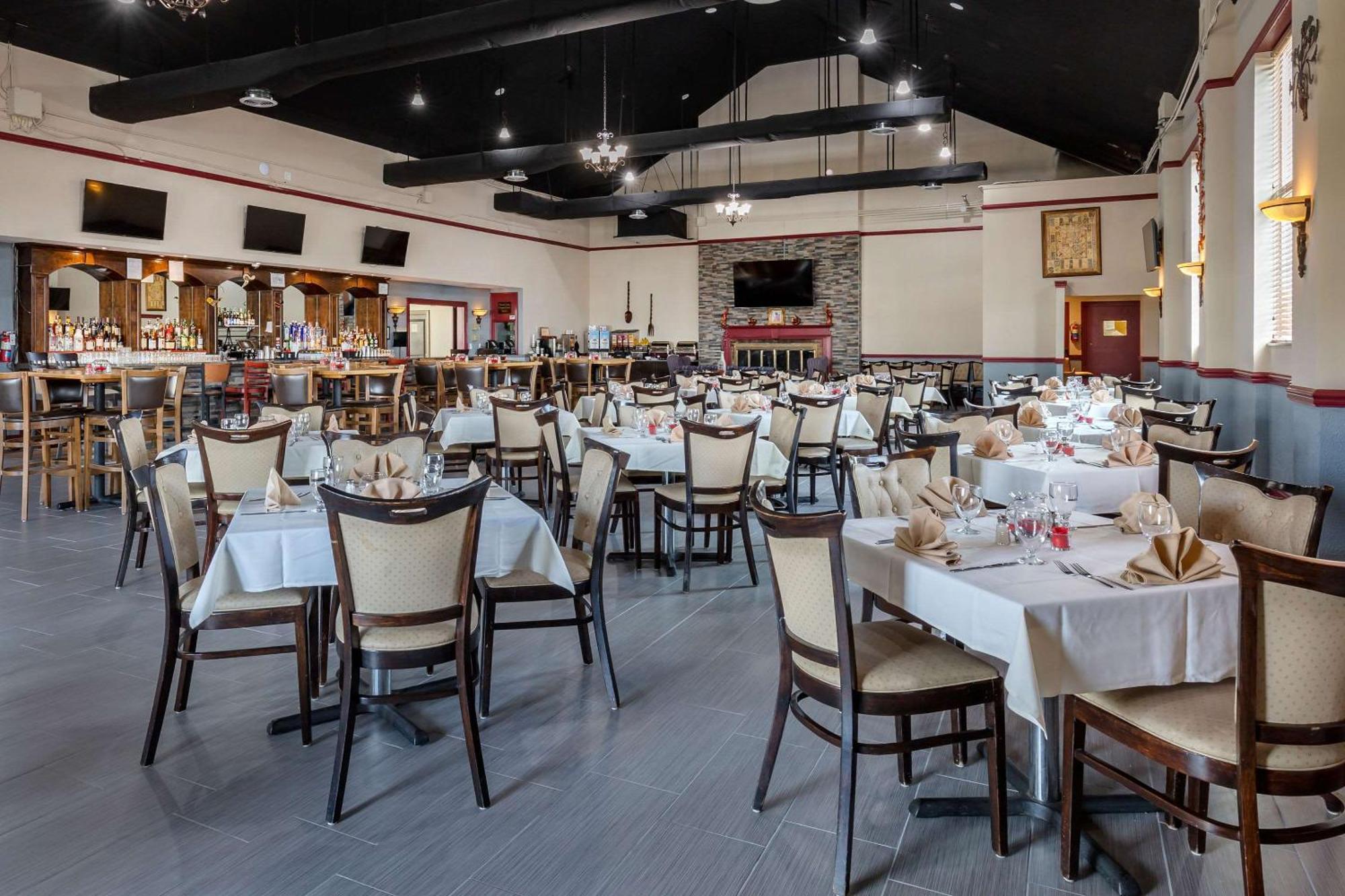 Clarion Inn Falls Church-Arlington Экстерьер фото